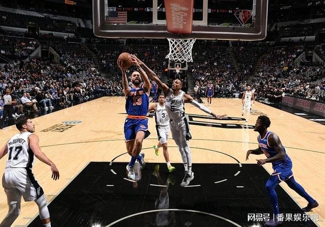 关于澳网最新形势:圣安东尼奥马刺高居榜首,丹佛掘金强势追赶,冠军归属成迷的信息